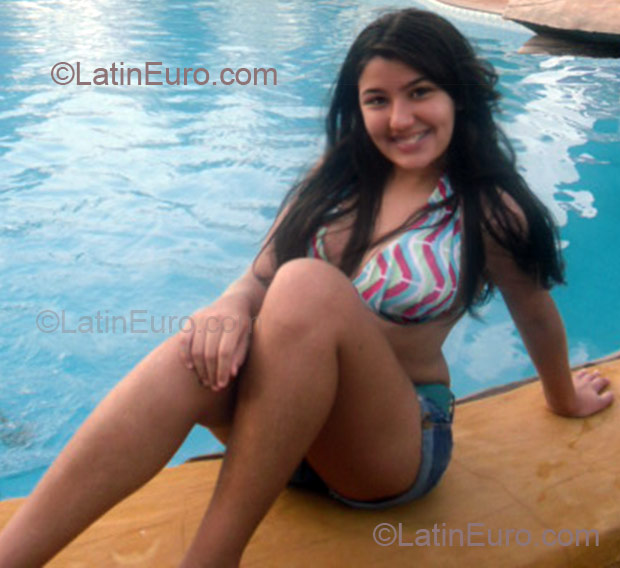 Date this lovely Brazil girl Isabela from Belem BR3418