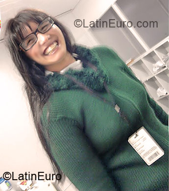 Date this stunning Brazil girl Daiane from Canoas BR3424