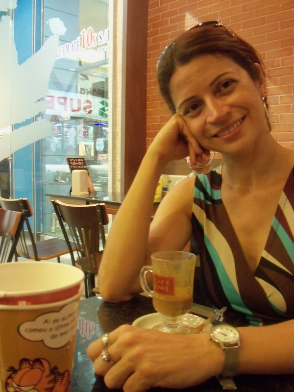 Date this georgeous Brazil girl Champloni from Rio De Janeiro BR3468