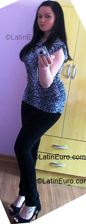 Date this sultry Brazil girl Francielle from Passo Fundo BR3472