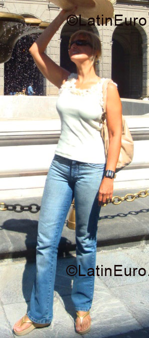 Date this sensual Brazil girl Christina from Rio De Janeiro BR3487