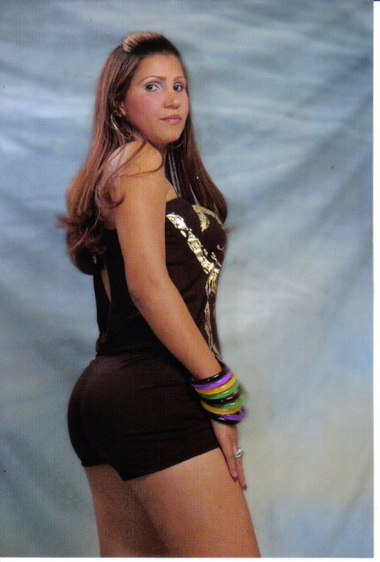 Date this cute Dominican Republic girl Yomerys from Santiago, Rep. Dom. DO5019