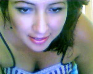 Date this young Argentina girl Karina from Buenos Aires AR28
