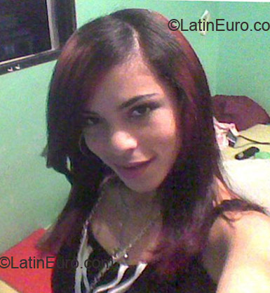 Date this hot Dominican Republic girl Asley from  DO5038