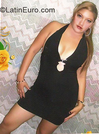 Date this gorgeous Peru girl Karina from Chiclayo PE327