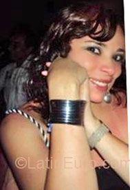 Date this sultry Ecuador girl Diana from Cuenca EC27