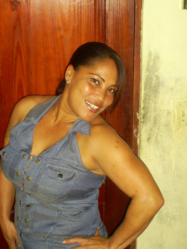 Date this passionate Dominican Republic girl Jaqueline from Puerto Plata DO5121