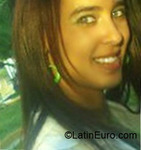 happy Dominican Republic girl Kathleen from Bonao DO5144