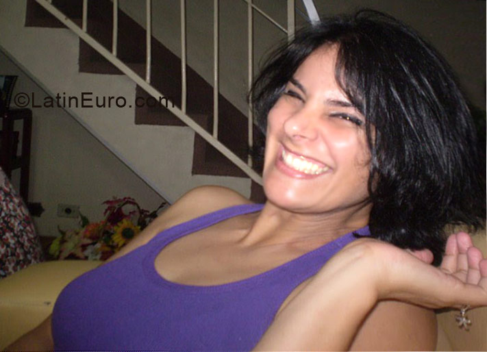 Date this sensual Brazil girl Regiane from Rio De Janeiro BR3635