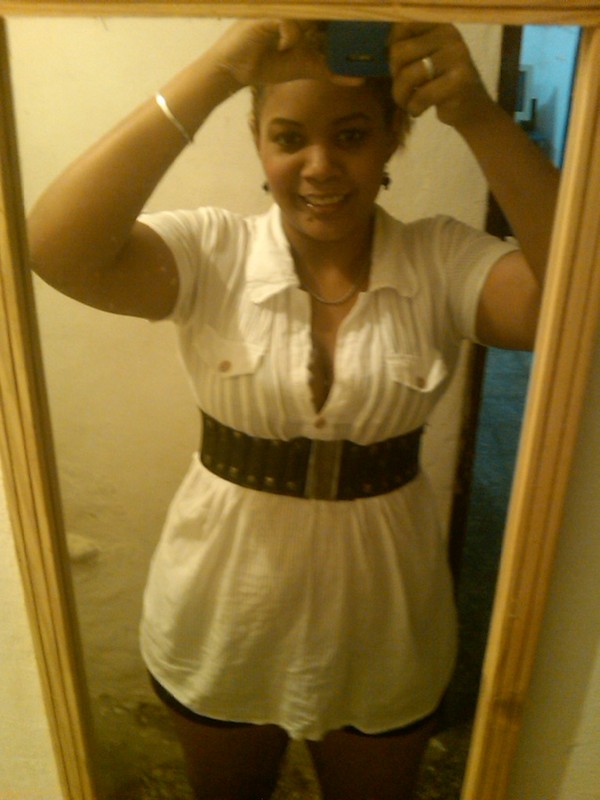 Date this stunning Dominican Republic girl Carolina from 3 DO5186