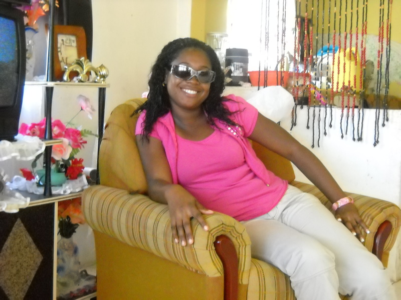 Date this gorgeous Jamaica girl Kemone from Montego Bay JM122