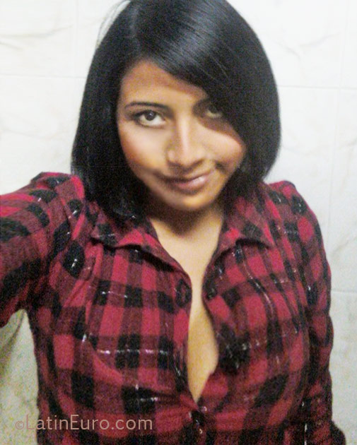 Date this gorgeous Guatemala girl Brbara from Guatemala GT9