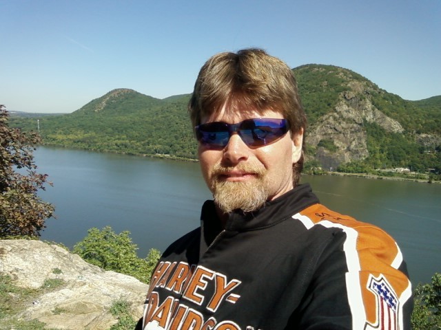 Date this sensual Dominican Republic man Ductmate from New Windsor DO5269