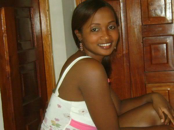 Date this sultry Dominican Republic girl Claudia from Santo Domingo US7728