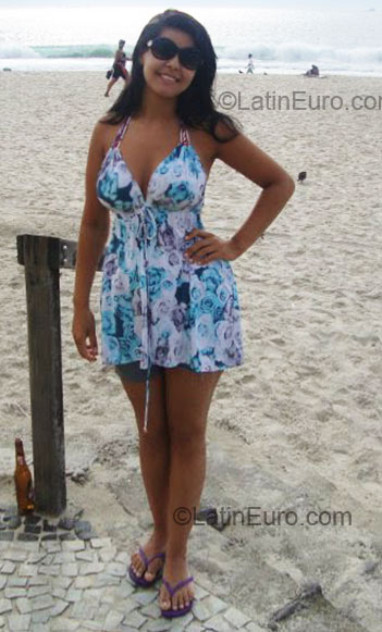 Date this fun Brazil girl Meninaa from Goiania BR3742