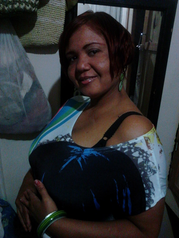 Date this beautiful Dominican Republic girl Francia from La Romama DO5357