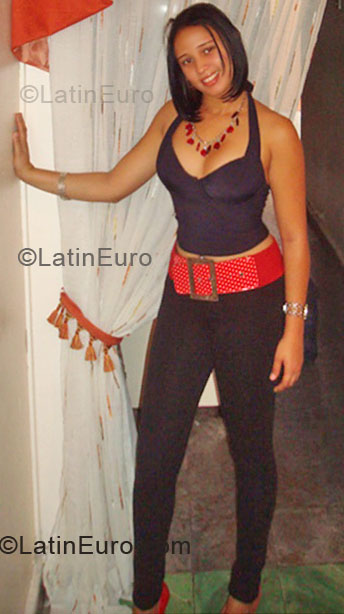 Date this gorgeous Dominican Republic girl Luisa from San Pedro De Macoris DO5375