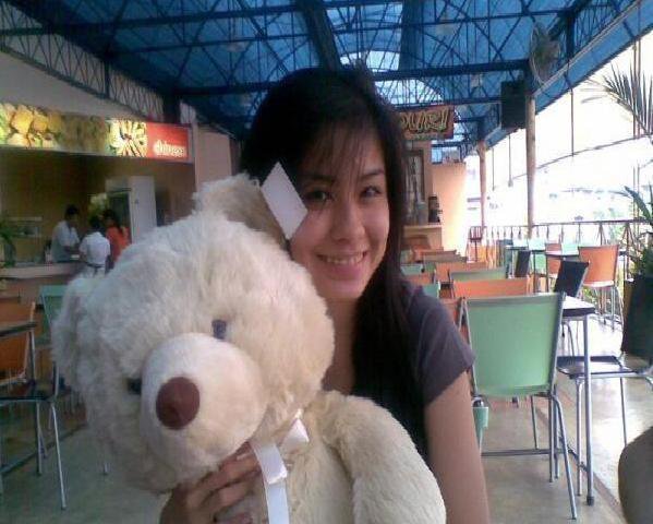 Date this sultry Philippines girl Allysa123 from Davao City PH320