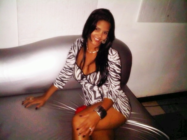 Date this fun Dominican Republic girl Linabel from Santo Domingo DO5400