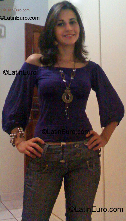 Date this pretty Brazil girl Vanusa from Mirassol d Oeste BR3915