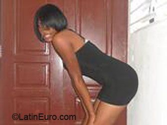 Date this hot Dominican Republic girl Maireny from Puerto Plata DO5565