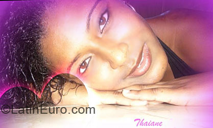 Date this gorgeous Brazil girl Thaiane from Belford Roxo BR4120
