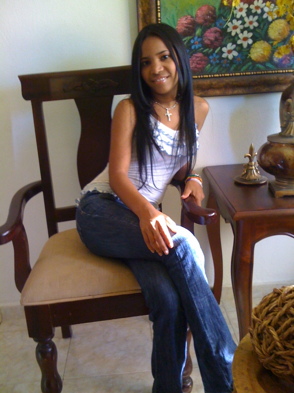 Date this gorgeous Dominican Republic girl Katty from Santiago DO5978
