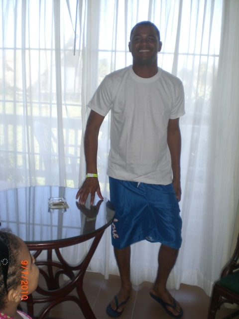 Date this foxy Dominican Republic man Wilkin from Santo Domingo DO6095