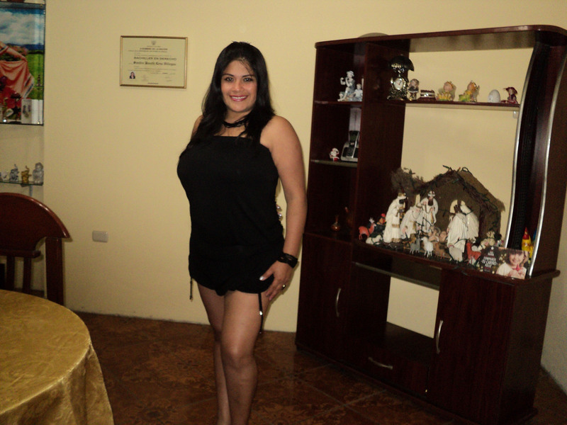 Date this attractive Peru girl Pierina from Lima PE417
