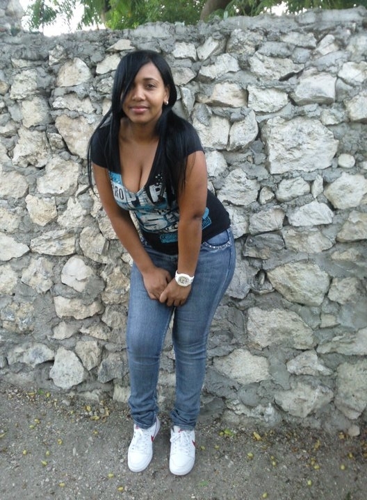 Date this stunning Dominican Republic girl Guillermina from Santo Domingo DO6803