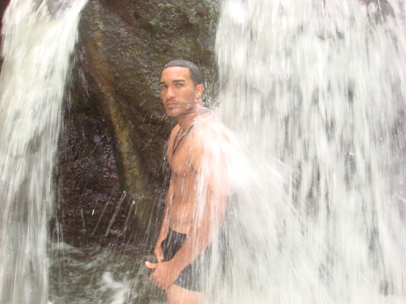 Date this nice looking Dominican Republic man Victor sosa from Santiago DO6295