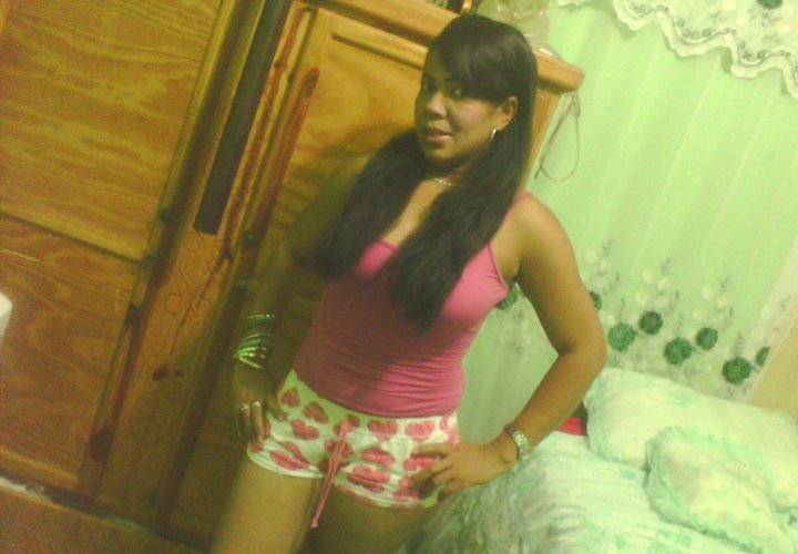 Date this beautiful Dominican Republic girl Alexandra heure from La Romana DO6335