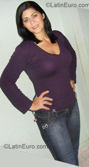 Date this hot Brazil girl Adriana from Rio De Janeiro BR4501