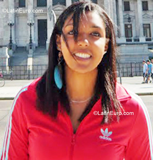 Date this georgeous Brazil girl Mariana from Rio De Janeiro BR6179