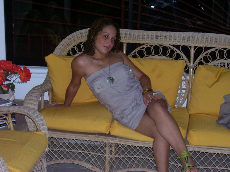 Date this funny Dominican Republic girl Carolina from Santiago DO6393