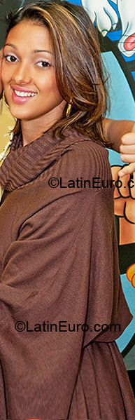 Date this lovely Brazil girl Juliana from Belo Horizonte BR6188