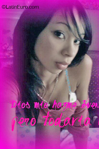 Date this fun Dominican Republic girl Paola from Santo Domingo DO6663