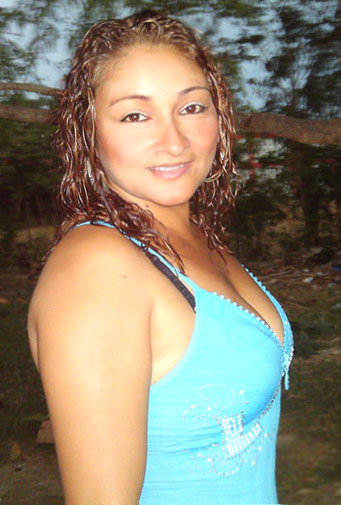 Date this voluptuous Dominican Republic girl Carmen gutierre from La Vega DO6763