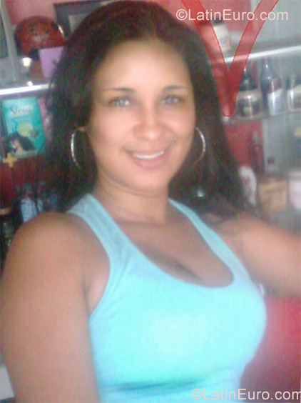 Date this cute Brazil girl Michele from Recife BR4834