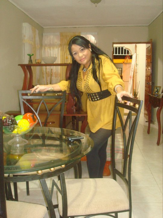 Date this sensual Dominican Republic girl Tueny gil from La Romana DO7025