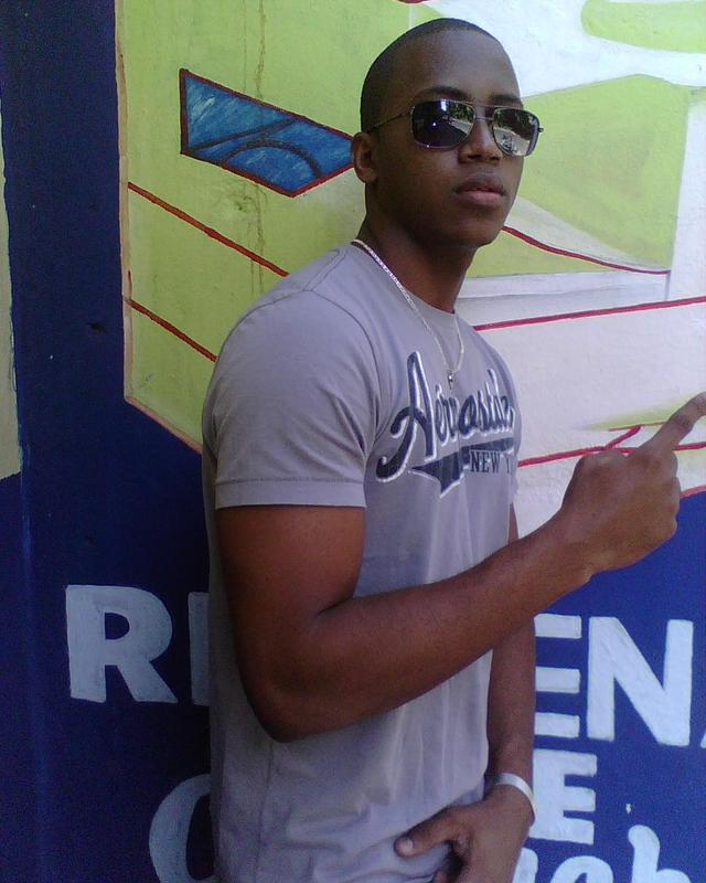 Date this charming Dominican Republic man Alex from Santo Domingo DO7029