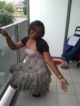 voluptuous France girl Rachel from Lyon FR122