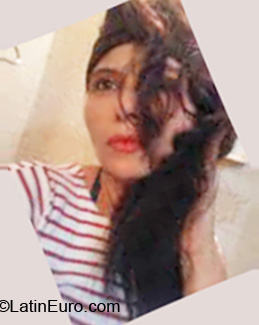 Date this hard body Brazil girl Leila from Sao Rafael BR4946