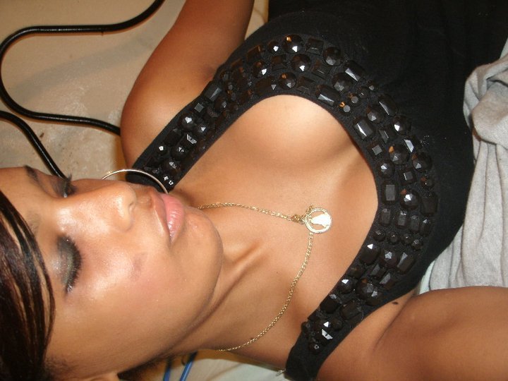 Date this foxy Dominican Republic girl Yudelka from Santo Domingo DO7085