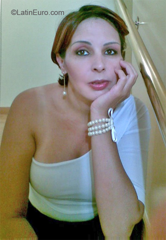 Date this happy Brazil girl Eni from Cascavel BR4994