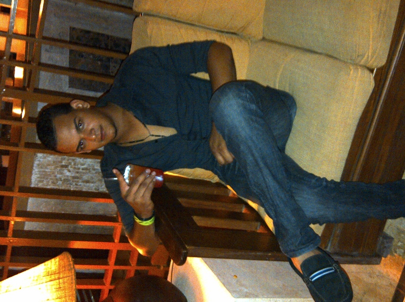 Date this good-looking Dominican Republic man Victor manuel b from Bonao DO7155