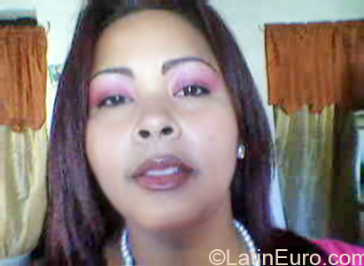 Date this gorgeous Dominican Republic girl Greysi from Santiago De Los Caballeros DO7177