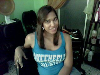 Date this pretty Dominican Republic girl Liz from Distrito Nacional DO7310