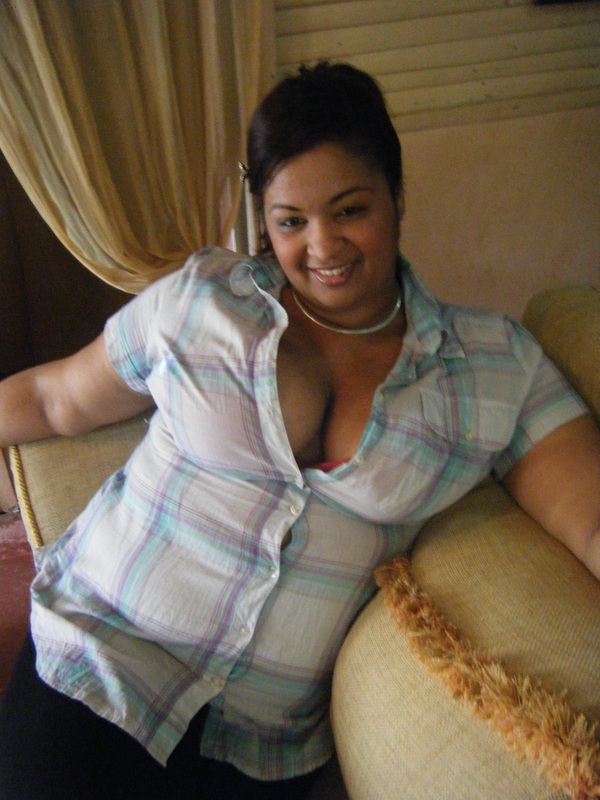 Date this hot Dominican Republic girl Yenny burgoz from Santiago DO7430