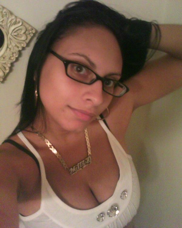 Date this stunning Dominican Republic girl Jennifer from Santo Domingo DO7447